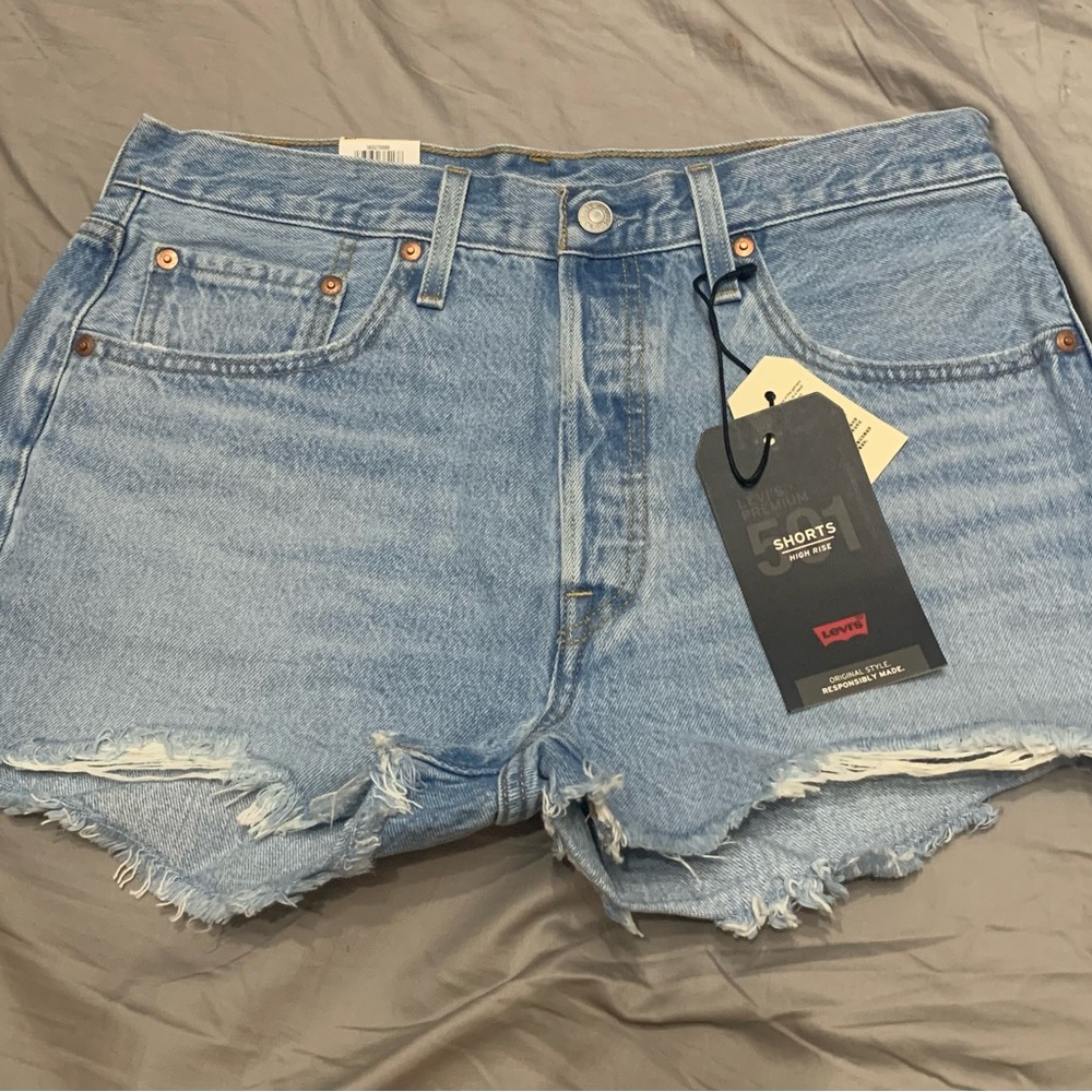 Levi's 501 shorts - size 31 - NWT